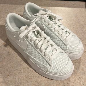 Nike Blazer Platform Sneaker